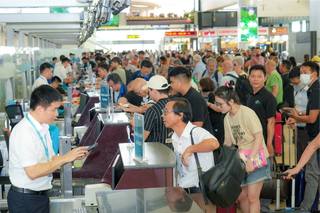 Được nghỉ tối đa 8 ngày nghỉ lễ trong tháng Tư và đầu tháng Năm