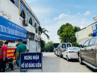 Dựng 'hàng rào' chặn tiêu cực tại các trung tâm đăng kiểm