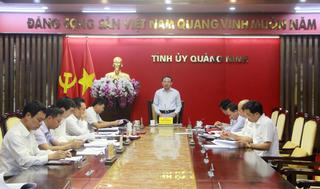 Quảng Ninh: Khuyến khích cán bộ bị kỷ luật tự nguyện xin từ chức