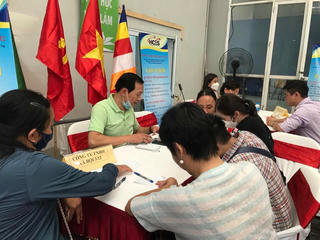 Người khuyết tật khó tìm việc làm
