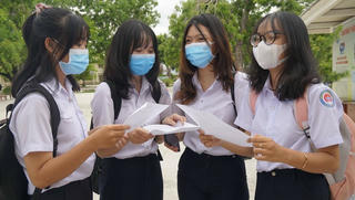 Giảm áp lực thi vào lớp 10