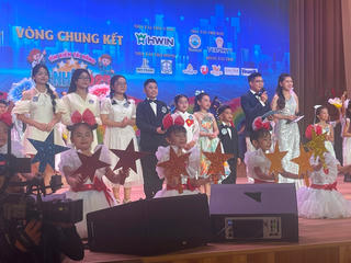 Trần Phương Khả Di giành Quán quân cuộc thi "Tìm kiếm tài năng MC nhí 2025" khu vực nam Trung bộ và Tây Nguyên