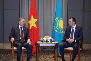 Đưa quan hệ giữa Việt Nam và Kazakhstan phát triển thực chất, hiệu quả