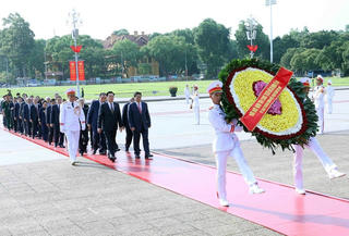 Lãnh đạo Đảng, Nhà nước vào Lăng viếng Chủ tịch Hồ Chí Minh