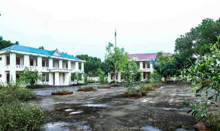 Bên trong ngôi trường hơn 16 tỷ bị bỏ hoang ở miền núi Hà Tĩnh