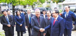 Phó Chủ tịch Thường trực Quốc hội Trần Thanh Mẫn chúc mừng Giáng sinh tại Đà Nẵng