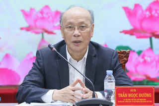 Đẩy mạnh phân cấp, phân quyền trong quản lý nhà nước về đất đai
