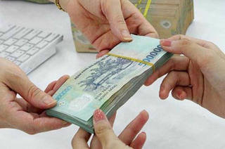 Tổng dư nợ tín dụng tiếp tục tăng trưởng