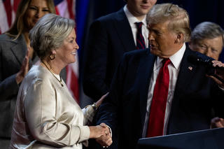 Ông Trump chọn bà Susie Wiles làm Chánh Văn phòng Nhà Trắng