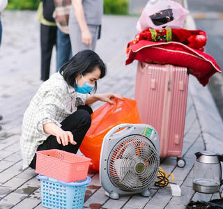 'Sốt' phòng trọ, trường đại học có hỗ trợ gì cho tân sinh viên?