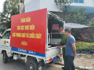 Phường Vĩnh Phúc tăng cường xử lý vi phạm trật tự đô thị sau phản ánh của Báo Đại Đoàn Kết