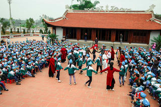 Trẩy hội xem Xoan