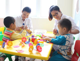 Hiểu đúng để đồng hành cùng trẻ tự kỷ