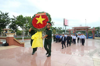 BSR: Gửi trọn nghĩa tình, khắc ghi công ơn các gia đình thương binh - liệt sĩ