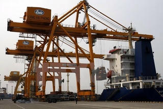 Phát triển kinh tế Đông Nam Bộ: Nỗ lực cải thiện hạ tầng logistics
