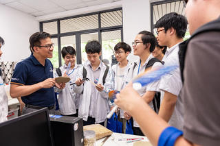 Trường đại học mở cổng tuyển sinh 2025