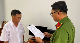 Bạc Liêu: Bắt giam cựu Chủ tịch và kế toán UBND xã