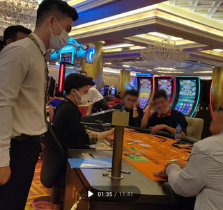Bát nháo Casino đầu tiên cho người Việt ở Phú Quốc: Lôi kéo khách du lịch tham gia đánh bạc