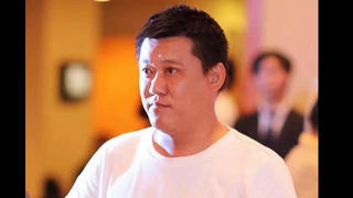 Ánh sáng rạng lên từ nỗi đau