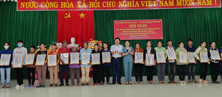 Cảnh sát biển với đồng bào dân tộc, tôn giáo