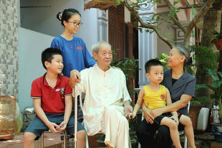 Giữ nếp nhà trong nhịp sống đương đại - Bài 1: Những gia đình Tứ đại đồng đường