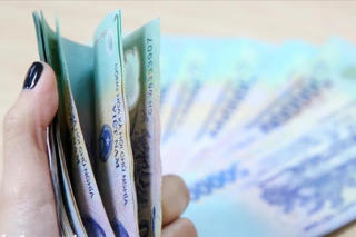 Hơn 74.200 cán bộ, công chức nghỉ việc do sắp xếp bộ máy được nhận tiền trợ cấp