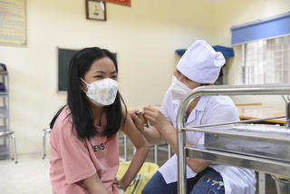 Bản tin y tế ngày 5/1: Số mắc Covid-19 gần gấp 3 lần số khỏi bệnh