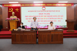 Biểu dương Chủ tịch MTTQ Việt Nam cấp xã và Trưởng ban công tác Mặt trận tiêu biểu toàn quốc