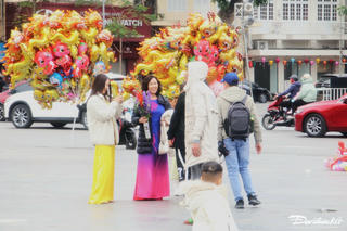 Thành phố Cảng nhộn nhịp chiều cuối năm