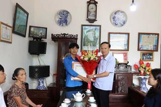 Nam Định: Trao Bằng khen của Chủ tịch tỉnh cho thiếu niên dũng cảm cứu người