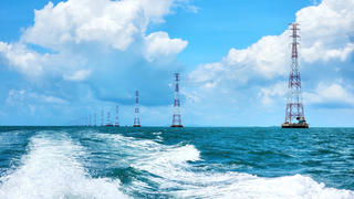 Đóng điện đường dây 220kV vượt biển dài nhất Đông Nam Á từ đất liền ra Phú Quốc