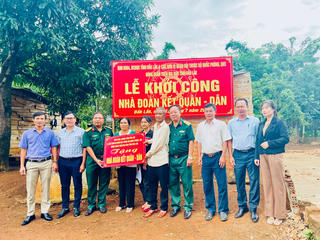 Đắk Lắk: Khởi công xây dựng nhà 'đoàn kết quân - dân' cho hộ nghèo ở Buôn Đôn