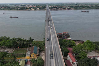 Ngắm cây cầu vượt sông dài nhất Việt Nam sau 9 năm vận hành khai thác