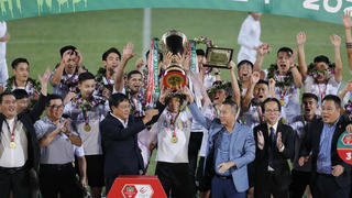Hà Nội FC vô địch V.League 2022: Xứng đáng ngôi vương