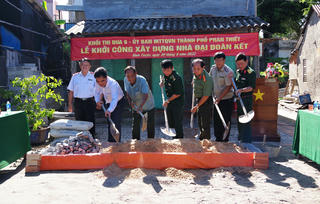 Bình Thuận: Khởi công xây dựng 'Nhà Đại đoàn kết' cho hộ nghèo