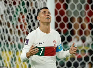 Pha "kiến tạo" của Ronaldo giúp Hàn Quốc ngược dòng chiến thắng