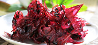 Cách làm mứt hoa hồng Đà Lạt trứ danh cho ngày Tết