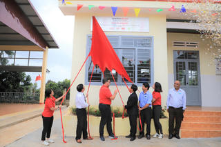 Nhà ăn bán trú cho gần 400 em học sinh đồng bào dân tộc thiểu số ở Đắk Lắk 