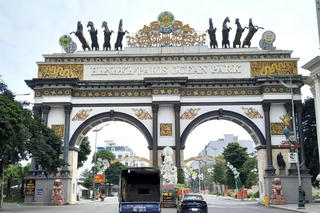 Tập đoàn Hanaka không tự giác tháo dỡ công trình sai phép, không phép