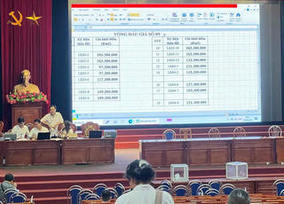 Hà Nội: Huyện Hoài Đức tạm dừng đấu giá đất