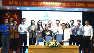 Ký kết tài trợ 50 nhà vệ sinh cho em ở 8 tỉnh, thành khó khăn