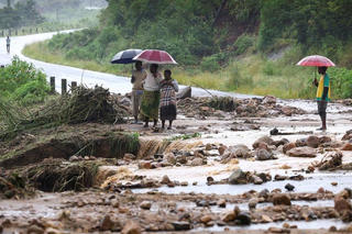 Bài học về cảnh báo bão ở Mozambique