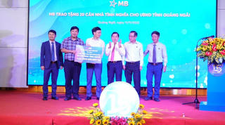 Quảng Ngãi: Tiếp nhận 1 tỷ đồng xây dựng 20 căn nhà tình nghĩa 