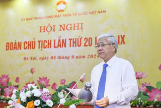 Báo cáo chính trị phải đưa ra thông điệp của Mặt trận đối với cuộc đấu tranh phòng, chống tham nhũng tiêu cực