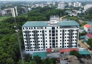 Chủ tịch Hà Nội chỉ đạo xử lý chung cư mini 'khủng' sai phép tại huyện Thạch Thất