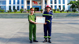 Gương sáng Quan Ngọc Hoàng