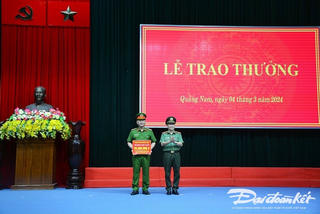 Quảng Nam: Thưởng 'nóng' đơn vị phá chuyên án ma túy, bắt hai đối tượng