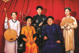 Khơi lên giá trị cổ phục Việt