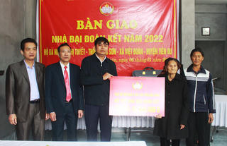 Mang mái ấm đến với người nghèo