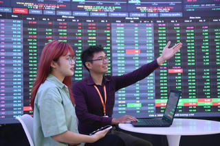 Thị trường chứng khoán: Những tín hiệu tích cực